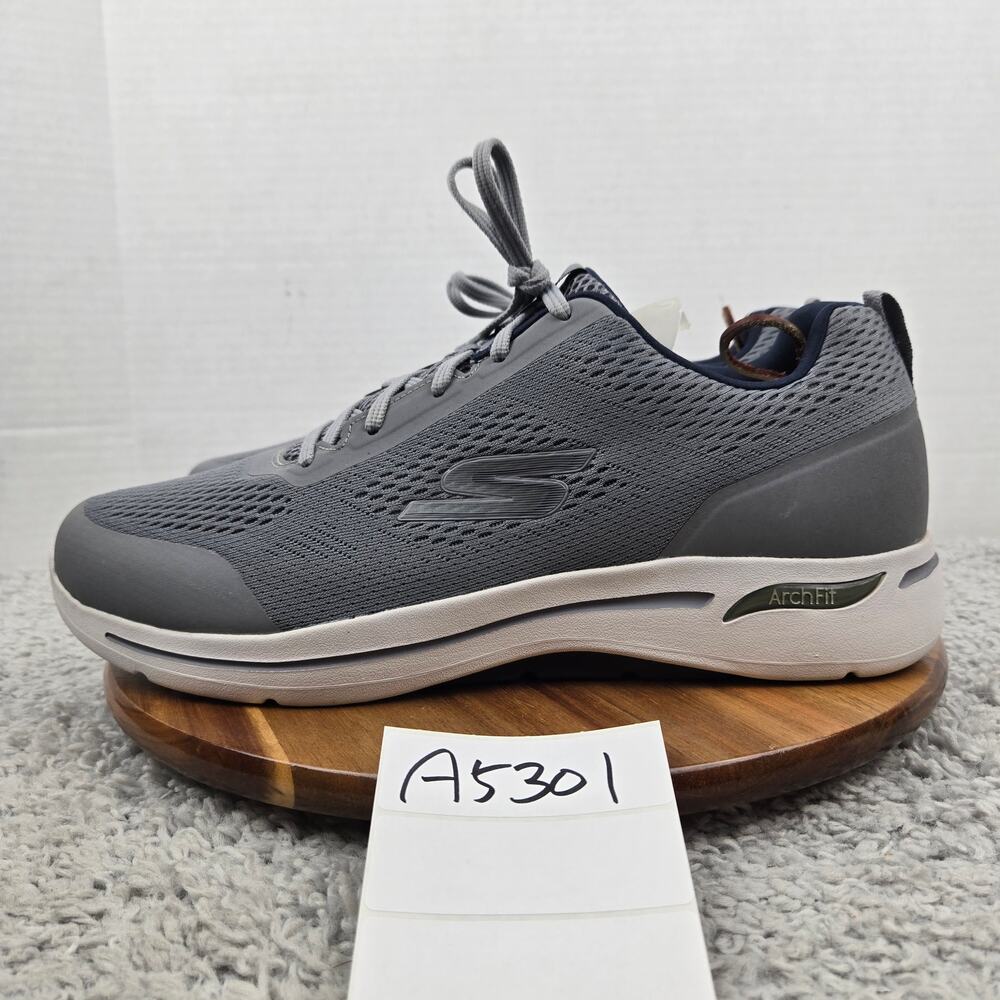 Skechers Men 14 Extra-Wide GoWalk Arch Fit Gray White Athletic Daily Walker Shoe